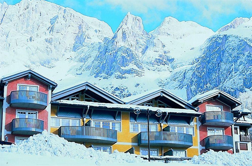 Sporting Aparthotel Sankt Martin am Sismunthbach Exterior foto