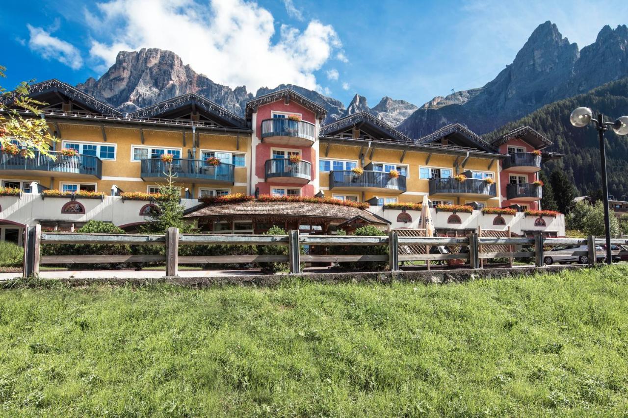 Sporting Aparthotel Sankt Martin am Sismunthbach Exterior foto